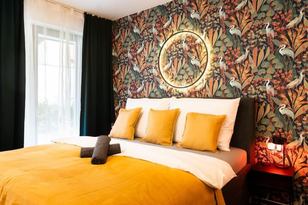 Gold Garden Terrace Apartment Brno Buitenkant foto