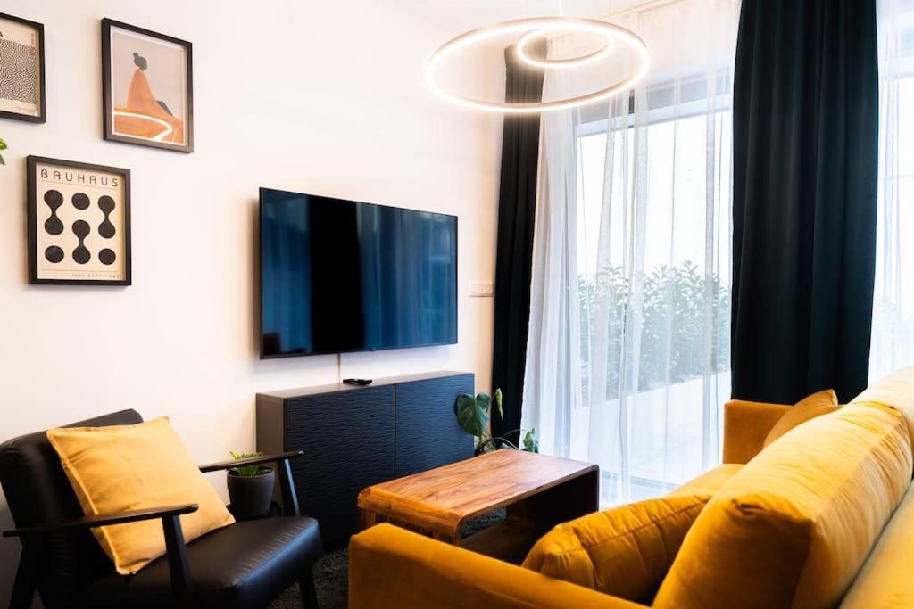 Gold Garden Terrace Apartment Brno Buitenkant foto